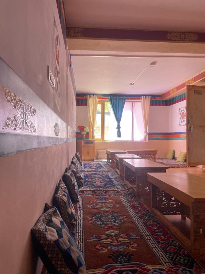 Gaywoo Guest House Лех Екстер'єр фото